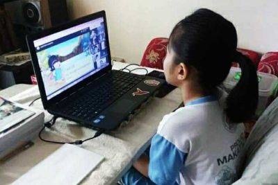 DepEd: Distance learning for public schools on Monday