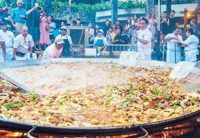 How a giant meal brings people together - philstar.com - Philippines - Spain