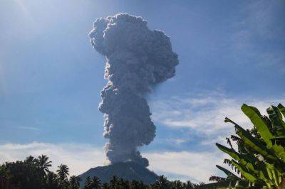 Agence FrancePresse - Indonesia's Mount Ibu erupts again, spews huge ash tower - manilatimes.net - Indonesia - city Jakarta