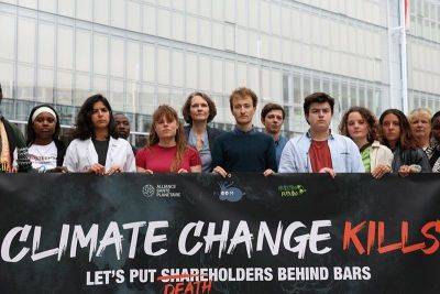 NGOs seek climate trial of French oil giant TotalEnergies - philstar.com - Philippines - Usa - Australia - France - Norway - Belgium - Pakistan - Greece - city Paris, France - Zimbabwe