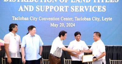 Ferdinand R.Marcos - Conrado M.Estrella - Over 5,000 farmers from Eastern Visayas receive land titles from PBBM - dar.gov.ph - city Tacloban