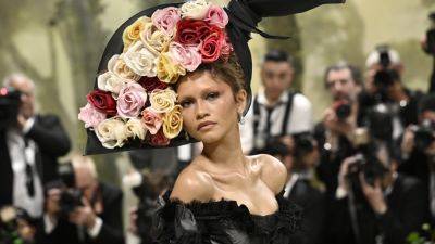 Met Gala 2024: See fashion highlights and best looks - apnews.com - India - New York