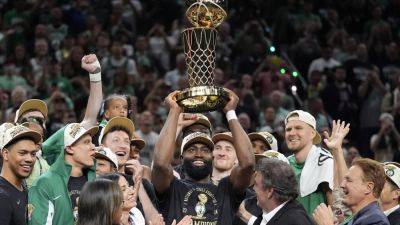 Luka Doncic - Jaylen Brown - Jayson Tatum - Joe Mazzulla - NBA Finals: Brown, Tatum lead Celtics to record 18th title with win over Mavericks - apnews.com - Los Angeles - county Dallas - county Maverick - city Boston