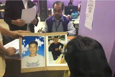 Rodrigo Duterte - Caloocan cops convicted of homicide over killing of father, son in 2016 drug operation - rappler.com - Philippines - city Santos - city Caloocan - city Manila, Philippines
