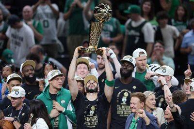 Celtics rout Mavs to win record 18th NBA crown