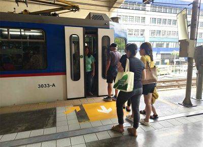 Free MRT-3, LRT-2 rides for seafarers today