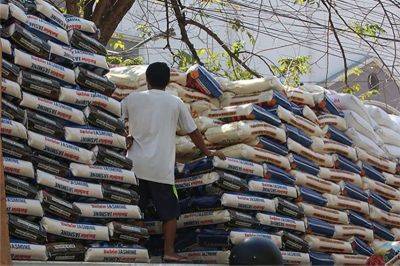 Francisco Tiu Laurel-Junior - Tiu Laurel - Jasper Emmanuel Arcalas - DA may raise tariffs if rice prices fall to P42-P45/kg - philstar.com - Philippines - India - city Manila, Philippines