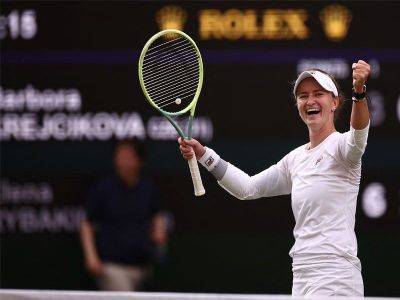 Iga Swiatek - Elena Rybakina - Krejcikova in Wimbledon spotlight at last with final clash against Paolini - philstar.com - France - Britain - Czech Republic - county Collin - city London, Britain