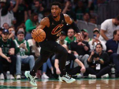 Luka Doncic - Paul George - Donovan Mitchell - Reports: Mitchell agrees to 3-year extension with Cavs - philstar.com - Germany - Los Angeles - New York - state Golden - county Cleveland - county Dallas - county Maverick - state Utah - city Boston - city Manila - city Los Angeles - county Cavalier