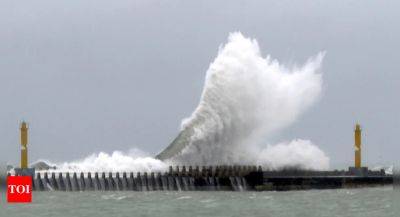 Jaime Bautista - Typhoon Gaemi heads for China after leaving 25 dead in Taiwan and the Philippines - timesofindia.indiatimes.com - Philippines - China - Taiwan - province Fujian - city Taipei - city Beijing