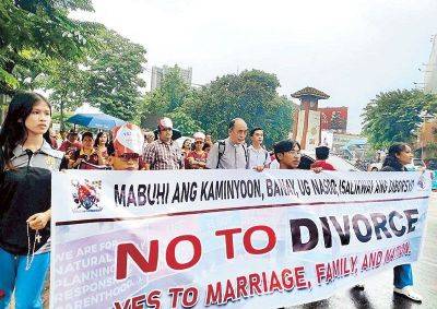 Ghio Ong - Over 150,000 Cebu Catholics sign vs divorce - philstar.com - Philippines - Vatican - city Manila, Philippines