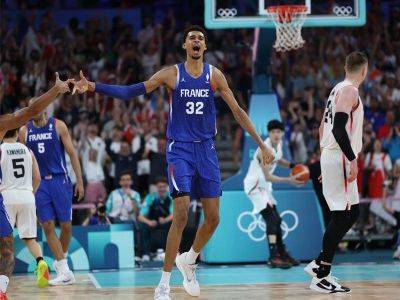 Paris Olympics - Basketball - Olympic basketball: France edges Japan in OT after four-point play - philstar.com - Australia - Spain - Japan - France - Canada - Germany - Greece - city Tokyo - city Manila