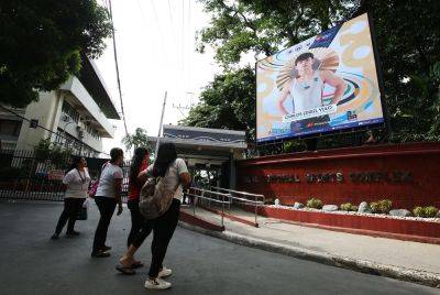 Paris Olympics - Honey Lacuña - Carlos Edriel Yulo - ‘Hero’s parade’ awaits Olympic champion Carlos Yulo in hometown Manila - rappler.com - Philippines - county Hall - city Manila, Philippines