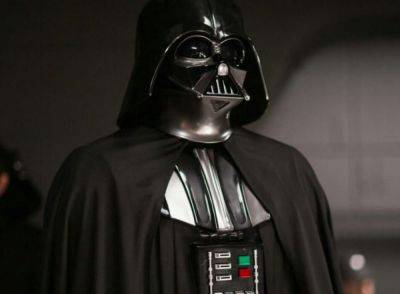 Hollywood mourns James Earl Jones, voice of Darth Vader