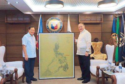 Janvic Mateo - Gilberto Teodoro-Junior - Justice - Antonio Carpio - DND gets copy of 1875 map of Philippines - philstar.com - Philippines - Usa - Spain - China - Netherlands - city Scarborough - city Madrid - city Manila, Philippines