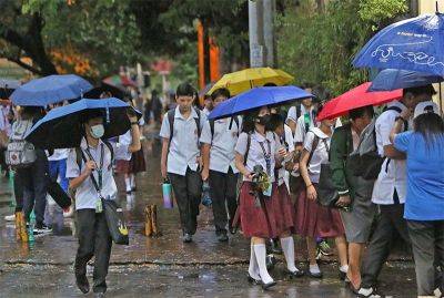 Lucas Bersamin - Helen Flores - No classes, government work in NCR, CALABARZON today - philstar.com - Philippines - region Bicol - city Santa - city San Fernando - city Angeles - city Naga - city Talisay - city Manila, Philippines