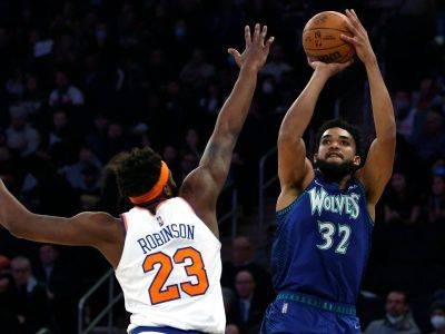 Report: NBA star Karl-Anthony Towns headed to Knicks in blockbuster trade