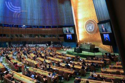 Manila commits to climate action as UN adopts landmark pact