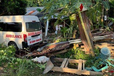 6 hurt as ambulance rams fruit store in Kidapawan City